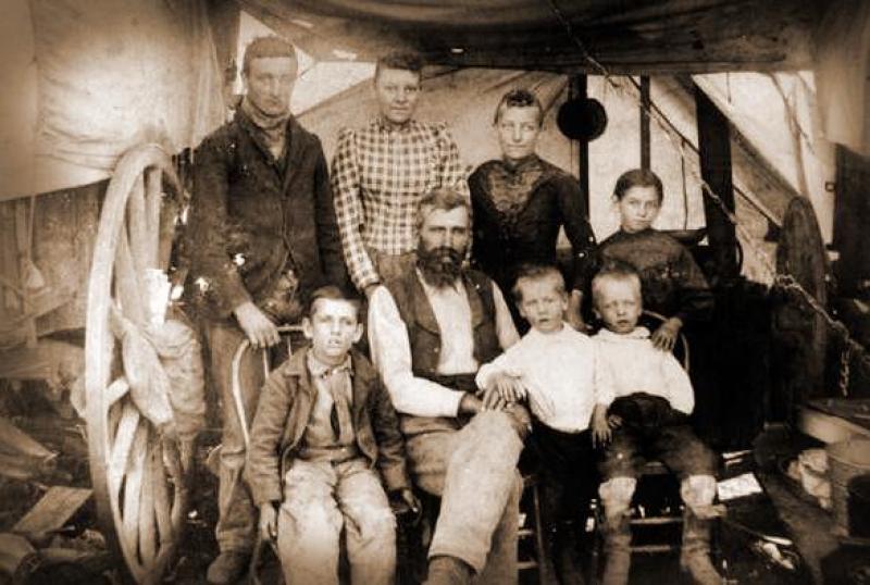 emigrant wagon family
